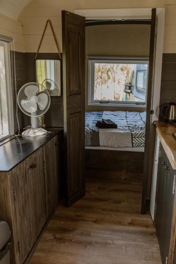 De La Rue Pipowagens Hotel Sleeuwijk ภายนอก รูปภาพ
