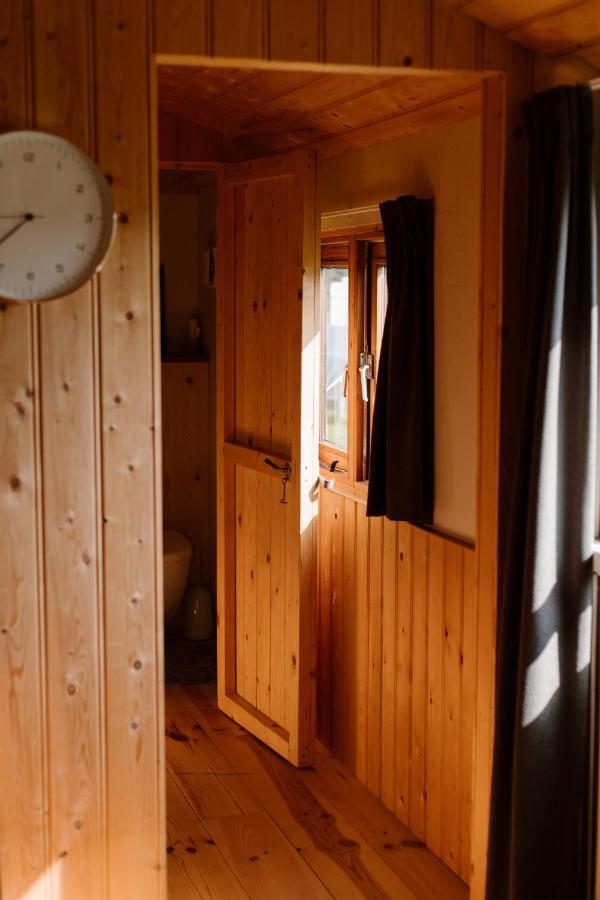 De La Rue Pipowagens Hotel Sleeuwijk ภายนอก รูปภาพ